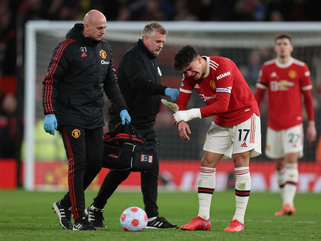 他继续保持 他继续保持